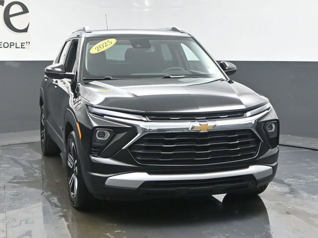 Used 2025 Chevrolet TrailBlazer LT w/ Convenience Package image 49