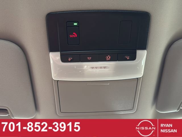 New 2026 Nissan Pathfinder SL image 33