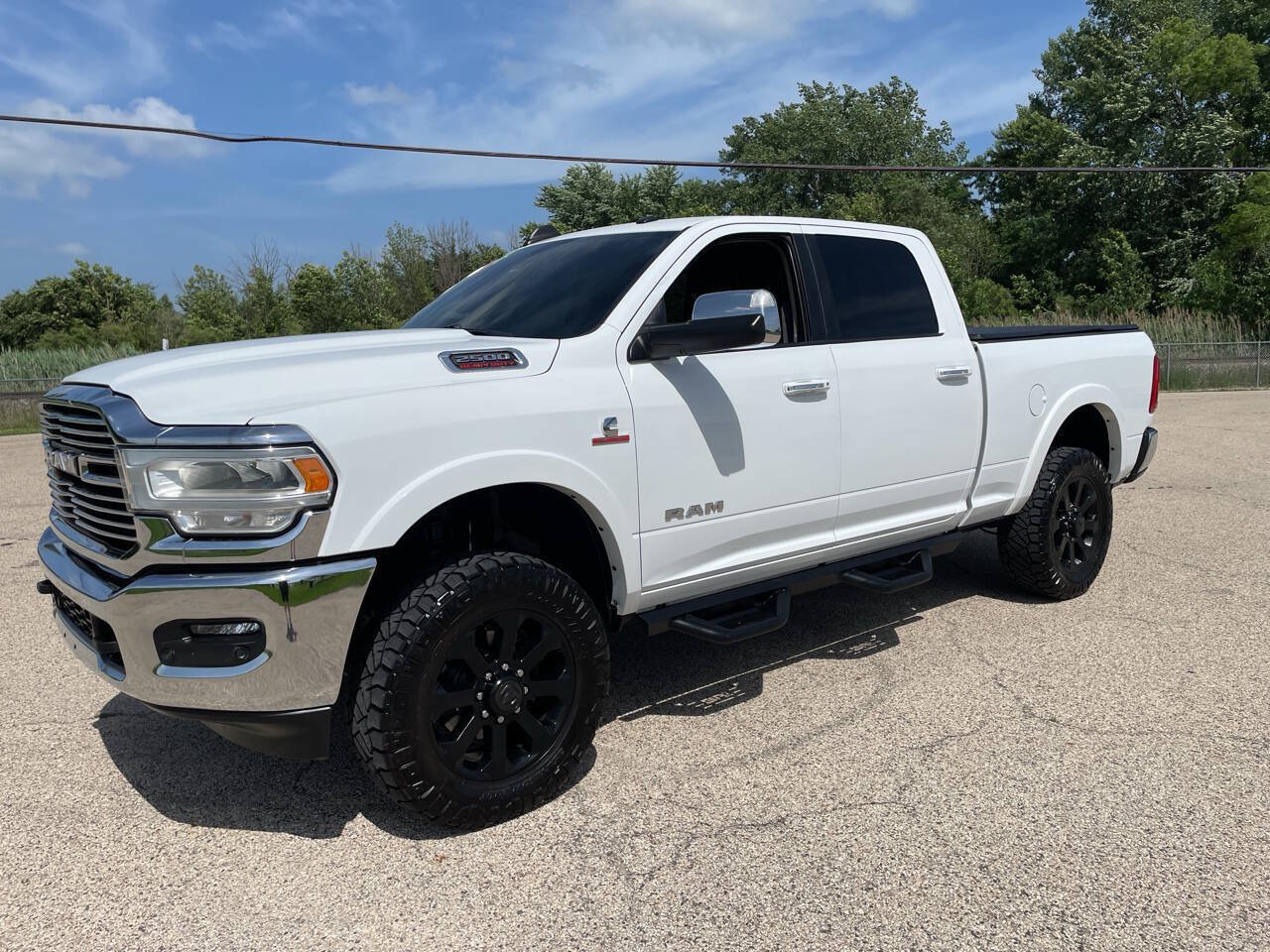 Used 2020 RAM 2500 Laramie AWD/4WD image 7