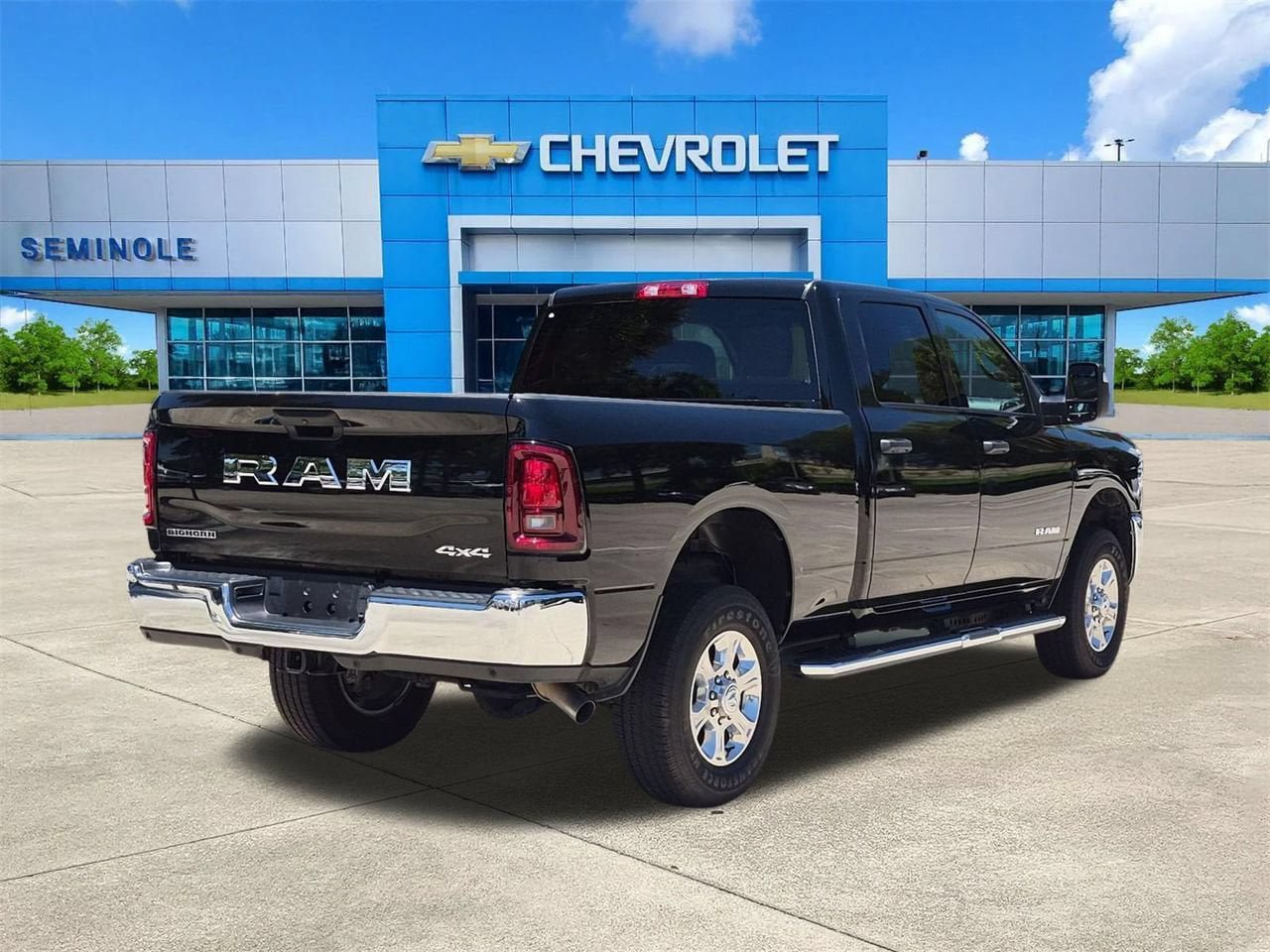 Used 2026 RAM 2500 Big Horn AWD/4WD image 4