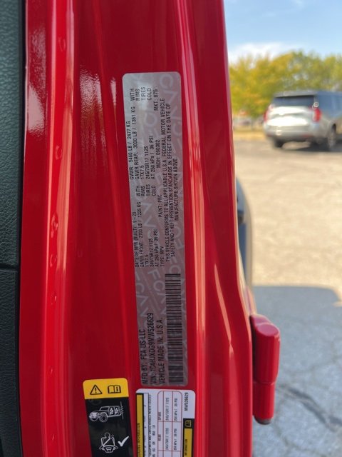 Used 2021 Jeep Wrangler Unlimited Sport image 32