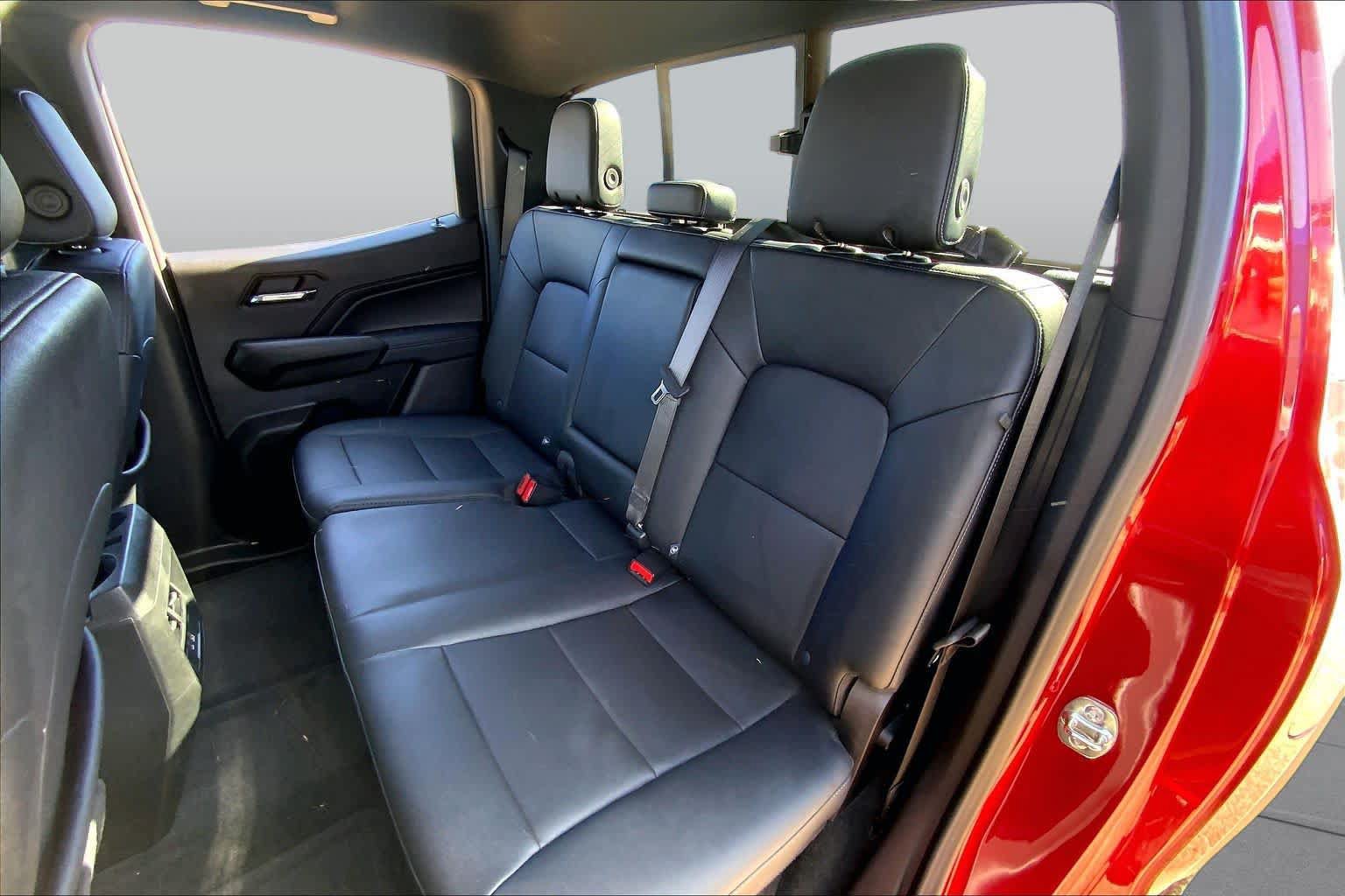 Used 2025 GMC Canyon Elevation w/ Convenience Package AWD/4WD image 21