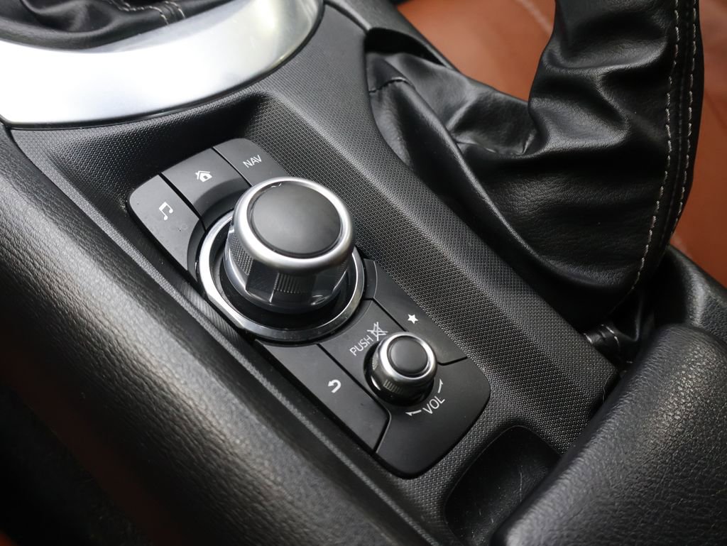 Used 2022 MAZDA MX-5 Miata RF Grand Touring w/ Appearance Package image 23