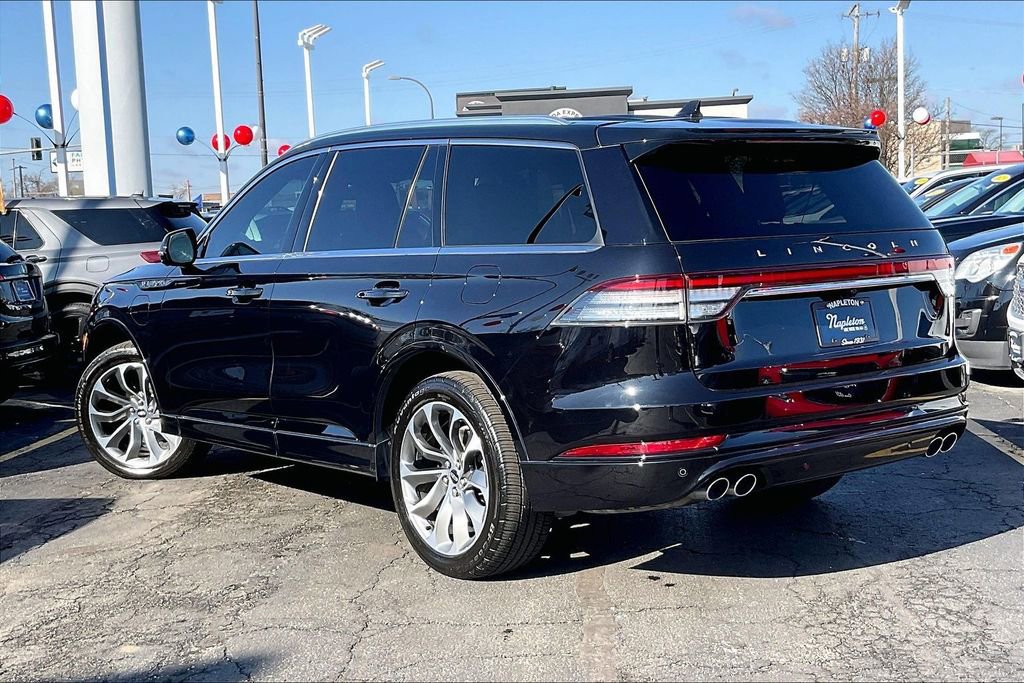 Used 2021 Lincoln Aviator Grand Touring AWD/4WD image 9