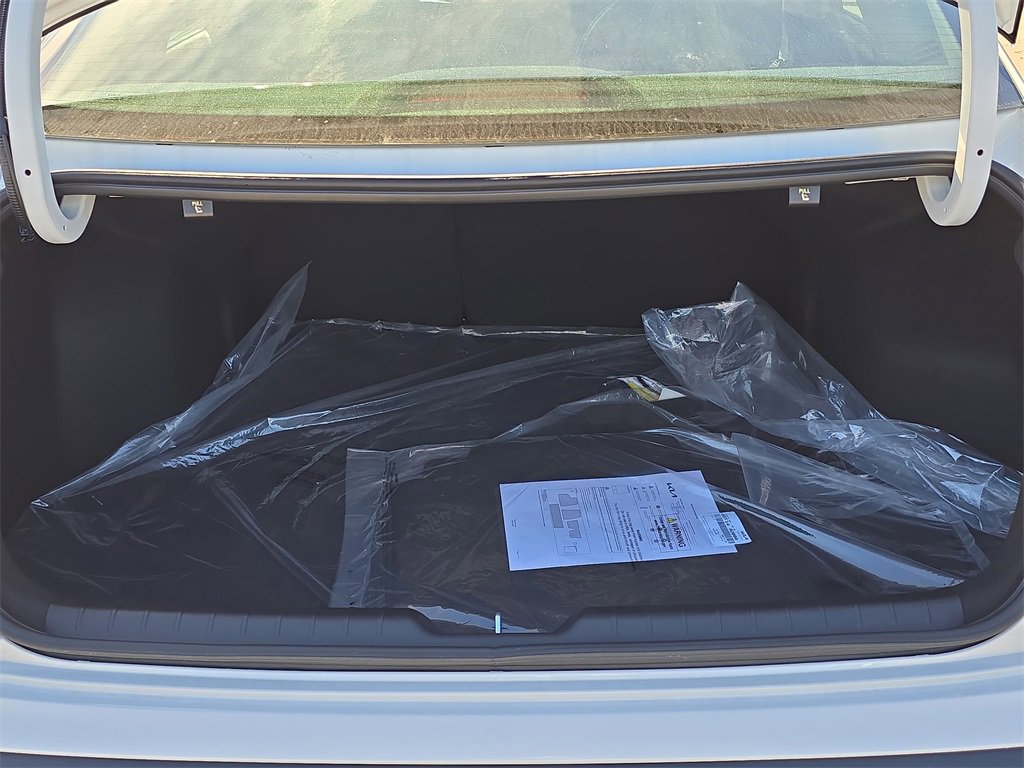 New 2025 Kia K4 EX image 12