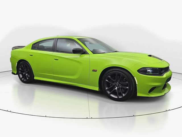 Used 2023 Dodge Charger Scat Pack w/ Plus Group RWD image 2