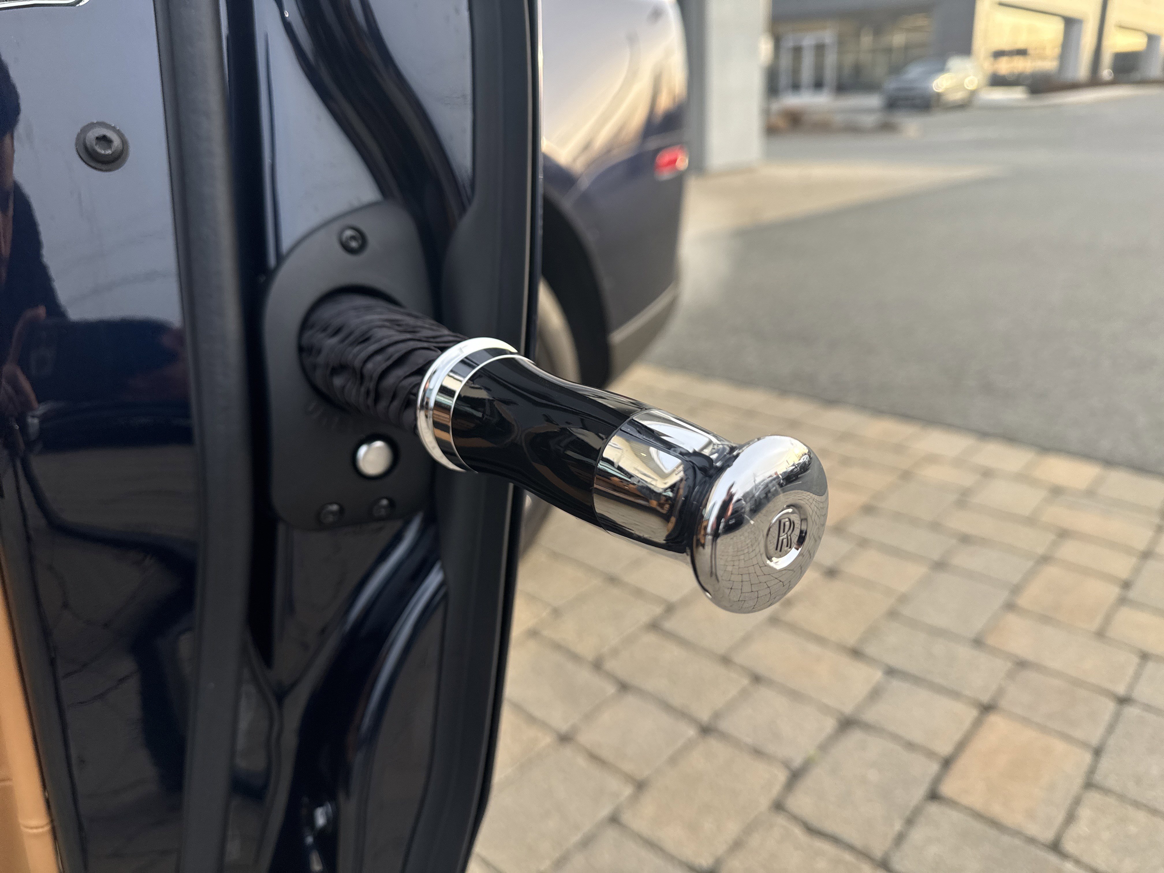 Certified 2024 Rolls-Royce Cullinan image 39