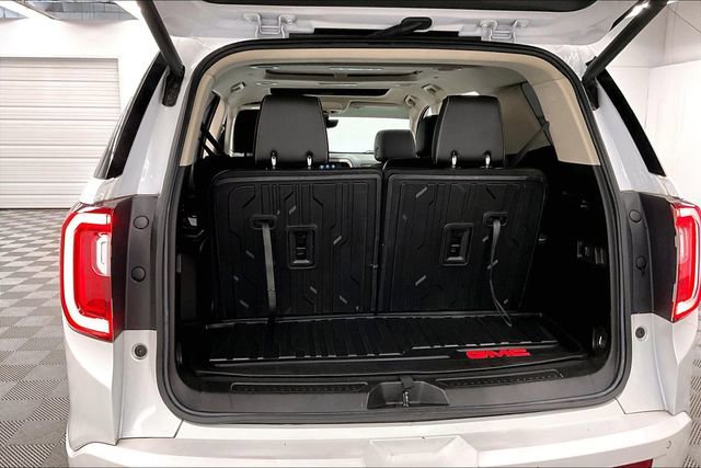 Used 2023 GMC Acadia Denali w/ Denali Ultimate Package FWD image 44