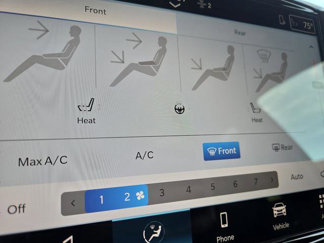 New 2026 Chrysler Pacifica Select w/ S Appearance Package FWD image 7