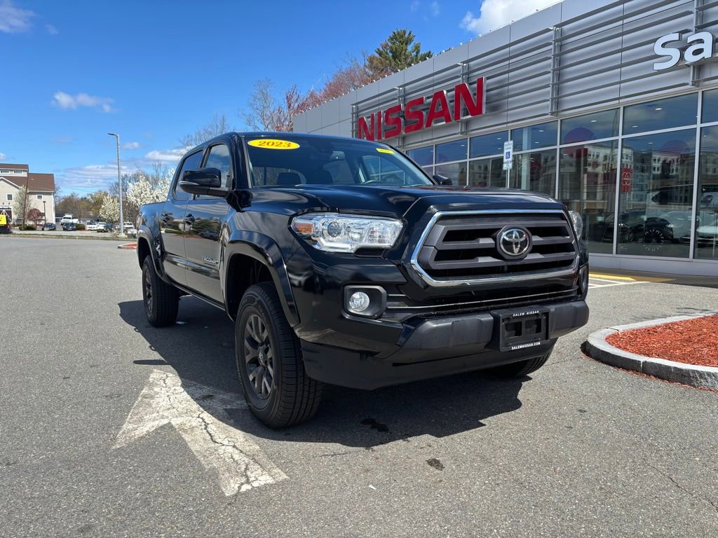 Used 2023 Toyota Tacoma SR5 w/ Technology Package AWD/4WD image 1
