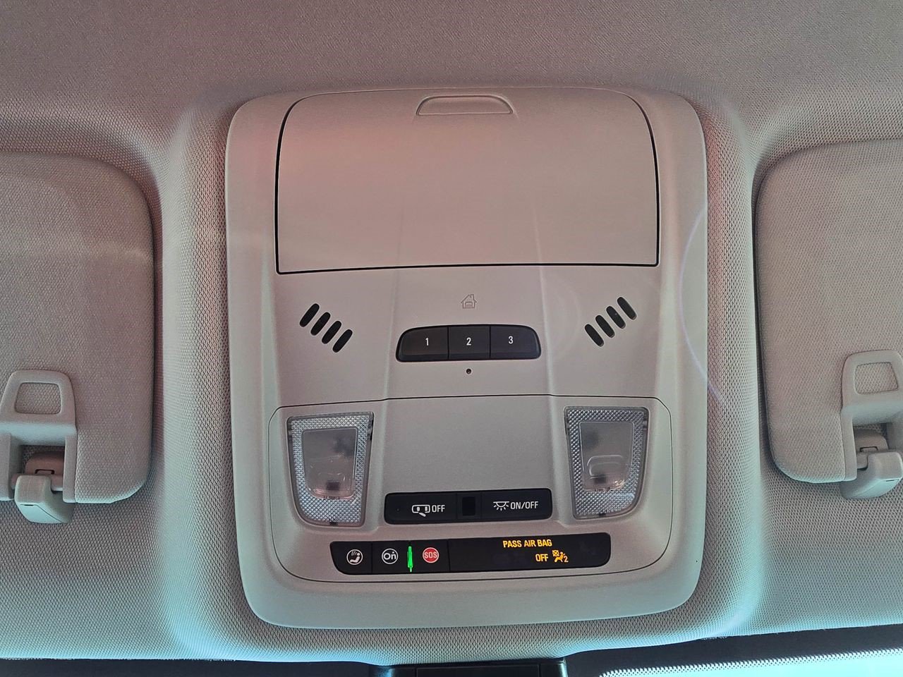 Used 2022 Chevrolet Blazer LT FWD image 21