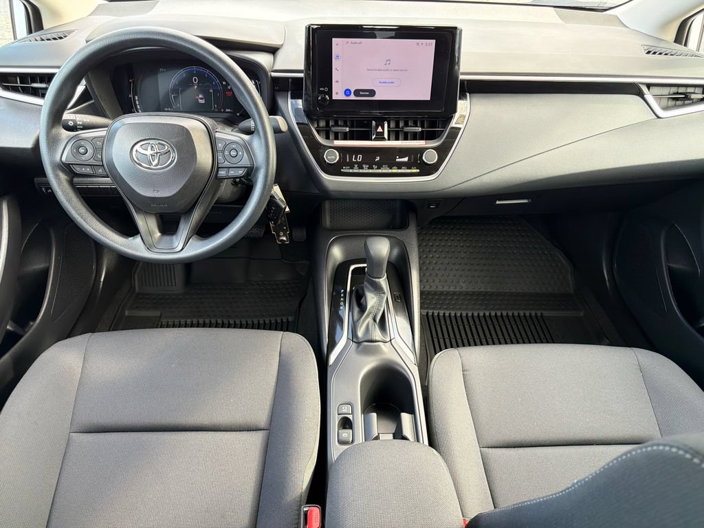 Used 2026 Toyota Corolla LE FWD image 27