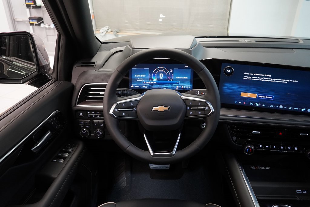 New 2025 Chevrolet Suburban Premier image 12