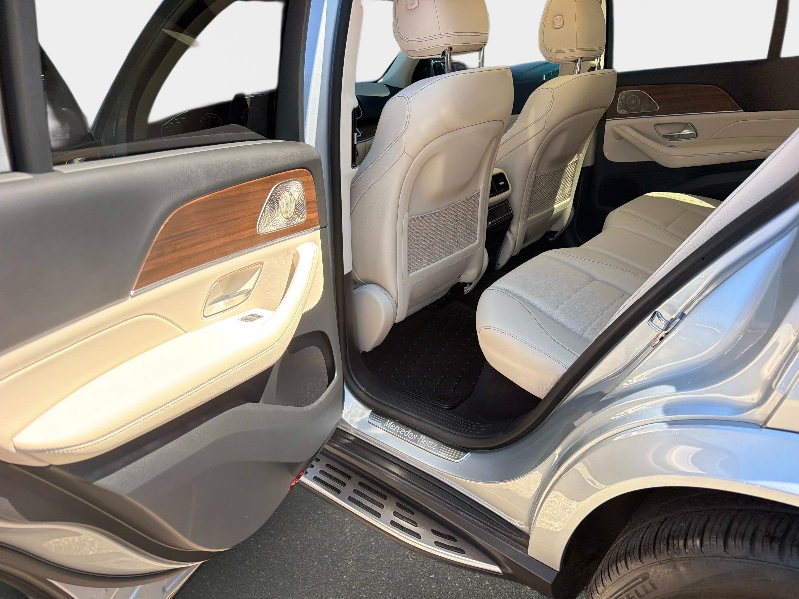 Certified 2025 Mercedes-Benz GLE 350 4MATIC image 13