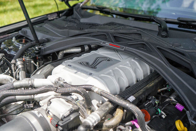 Used 2022 Ford Mustang Shelby GT500 w/ Technology Package image 21