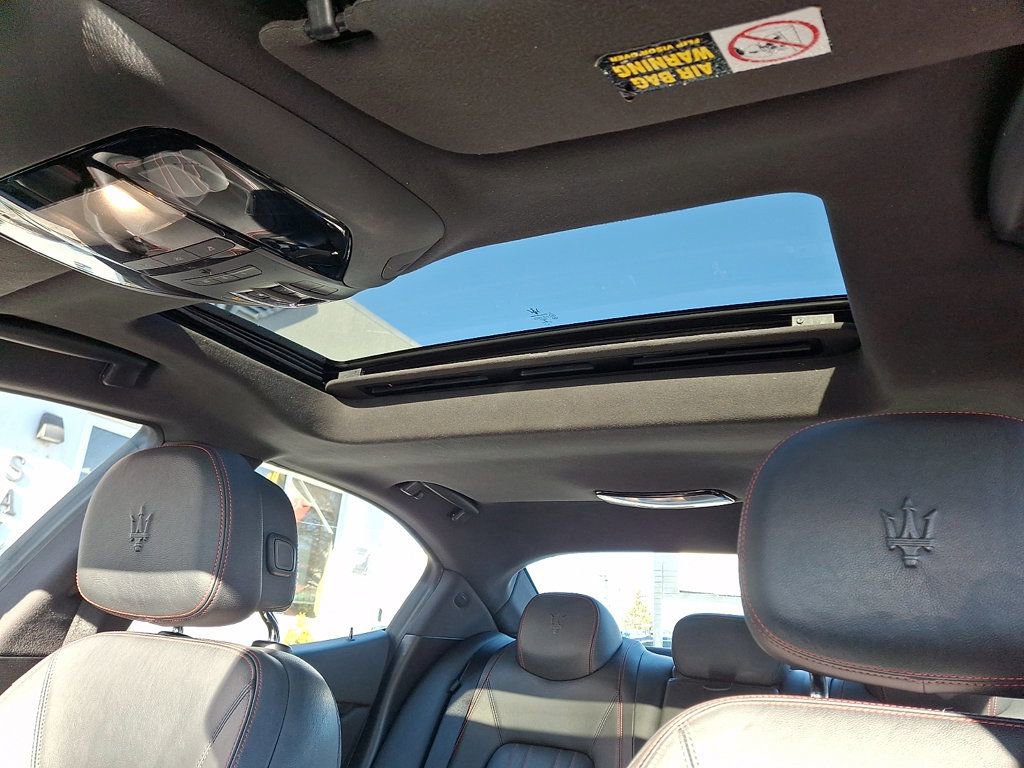 Used 2017 Maserati Ghibli image 13