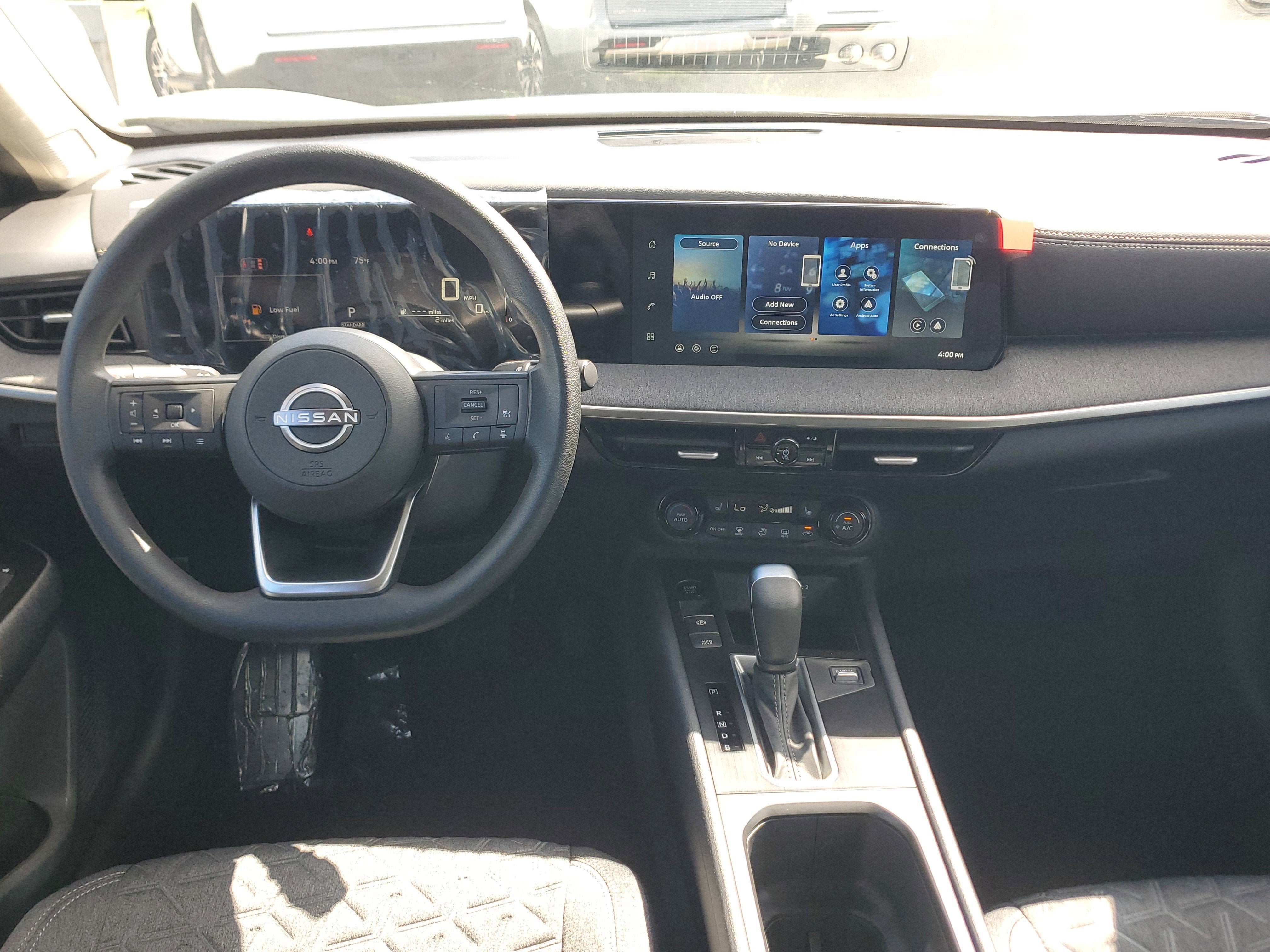 New 2026 Nissan Kicks SV FWD image 14