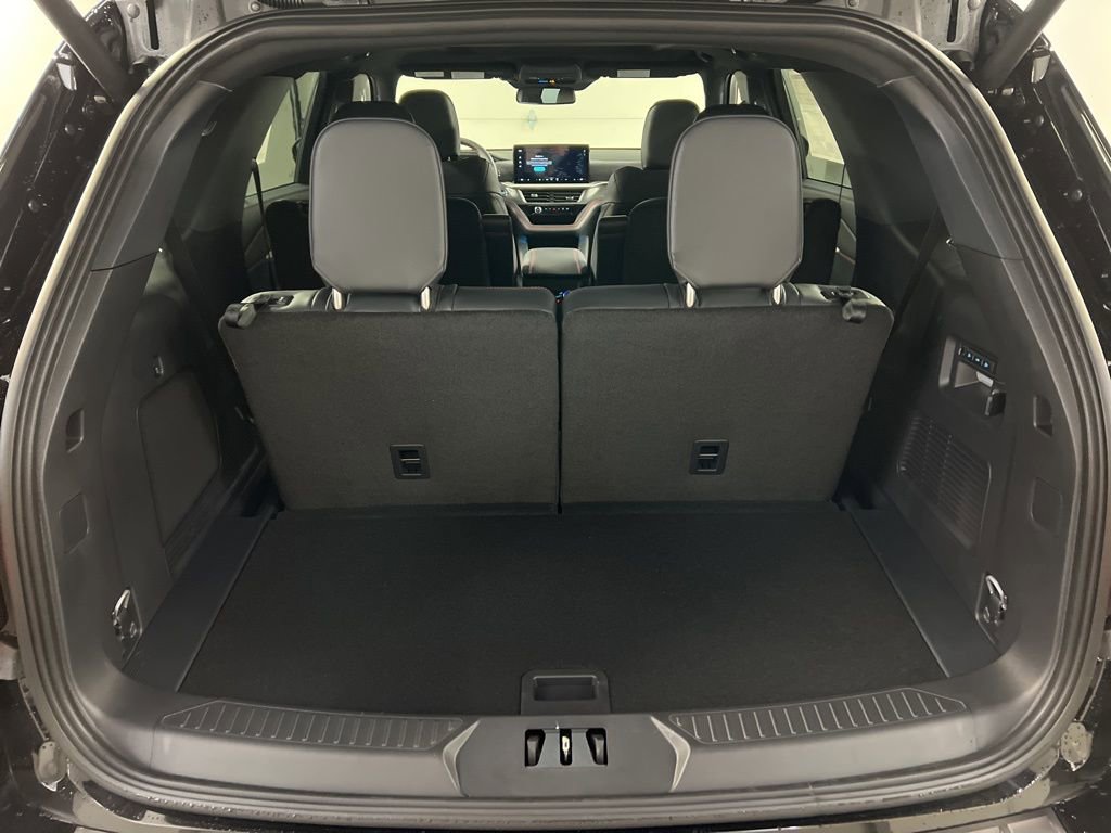 New 2026 Ford Explorer ST w/ Sun And Sound Package image 38