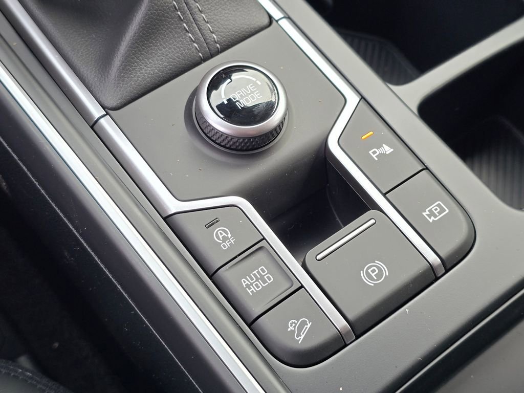 New 2026 Kia Sorento S w/ S Panoramic Sunroof Package FWD image 18
