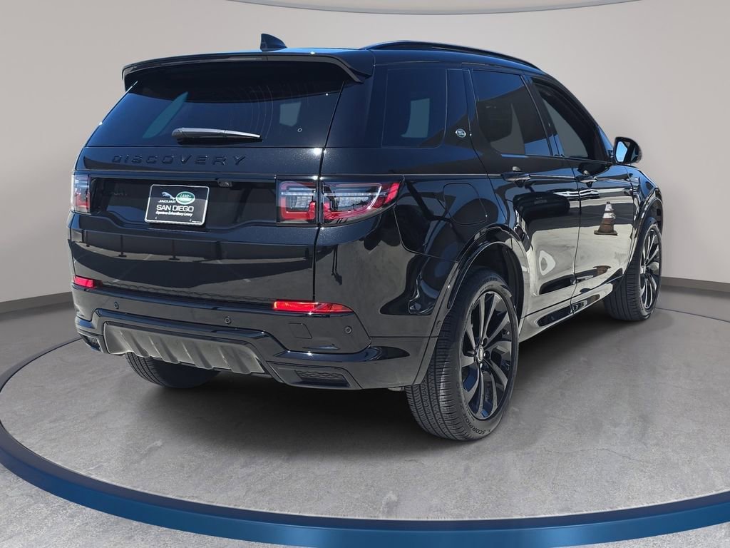 Certified 2025 Land Rover Discovery Sport Dynamic SE AWD/4WD image 5