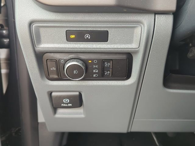 Used 2025 Ford F150 XLT w/ Equipment Group 301A Standard image 11