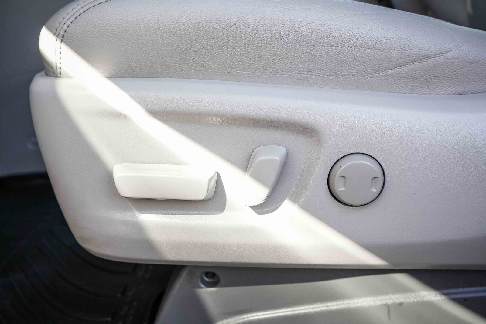 Certified 2019 Toyota Sienna XLE image 26
