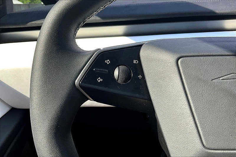 Used 2024 Tesla Cybertruck Cyberbeast image 19