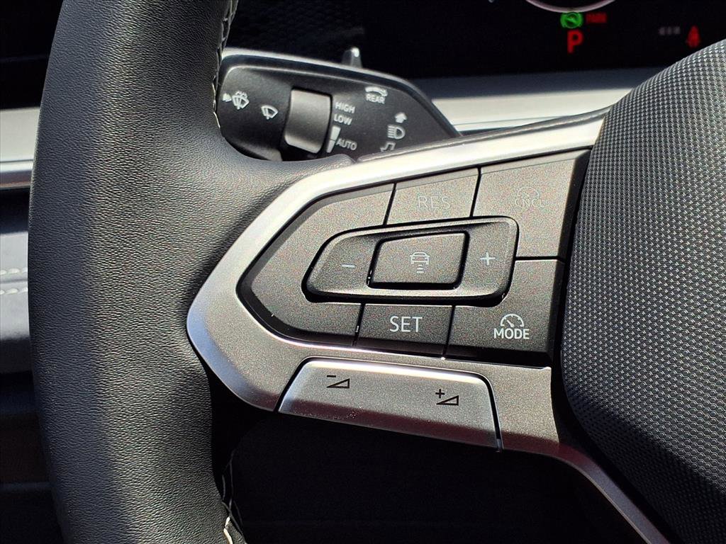 New 2026 Volkswagen Tiguan SE image 15