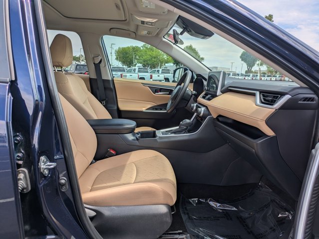 Certified 2025 Toyota RAV4 XLE w/ Convenience Package image 27