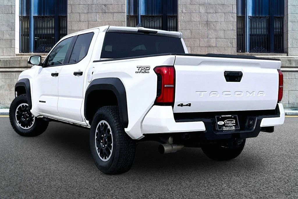 Used 2025 Toyota Tacoma TRD Off-Road image 10