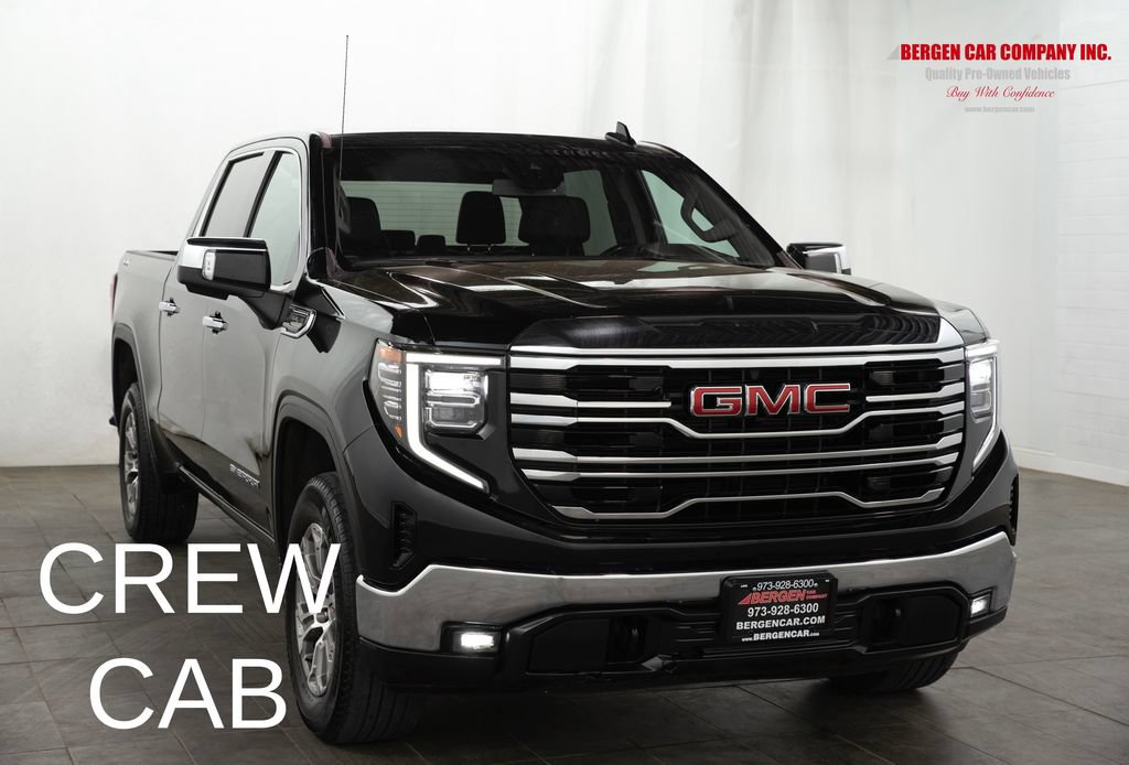 Used 2025 GMC Sierra 1500 SLT AWD/4WD image 1