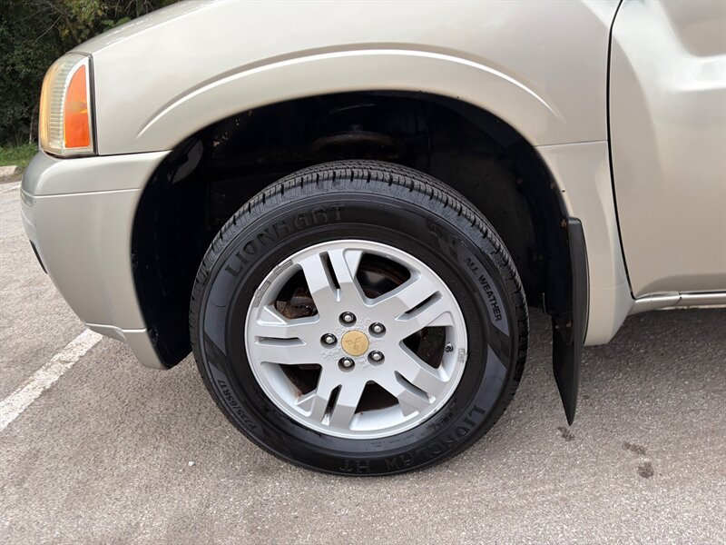 Used 2008 Mitsubishi Endeavor LS FWD image 23