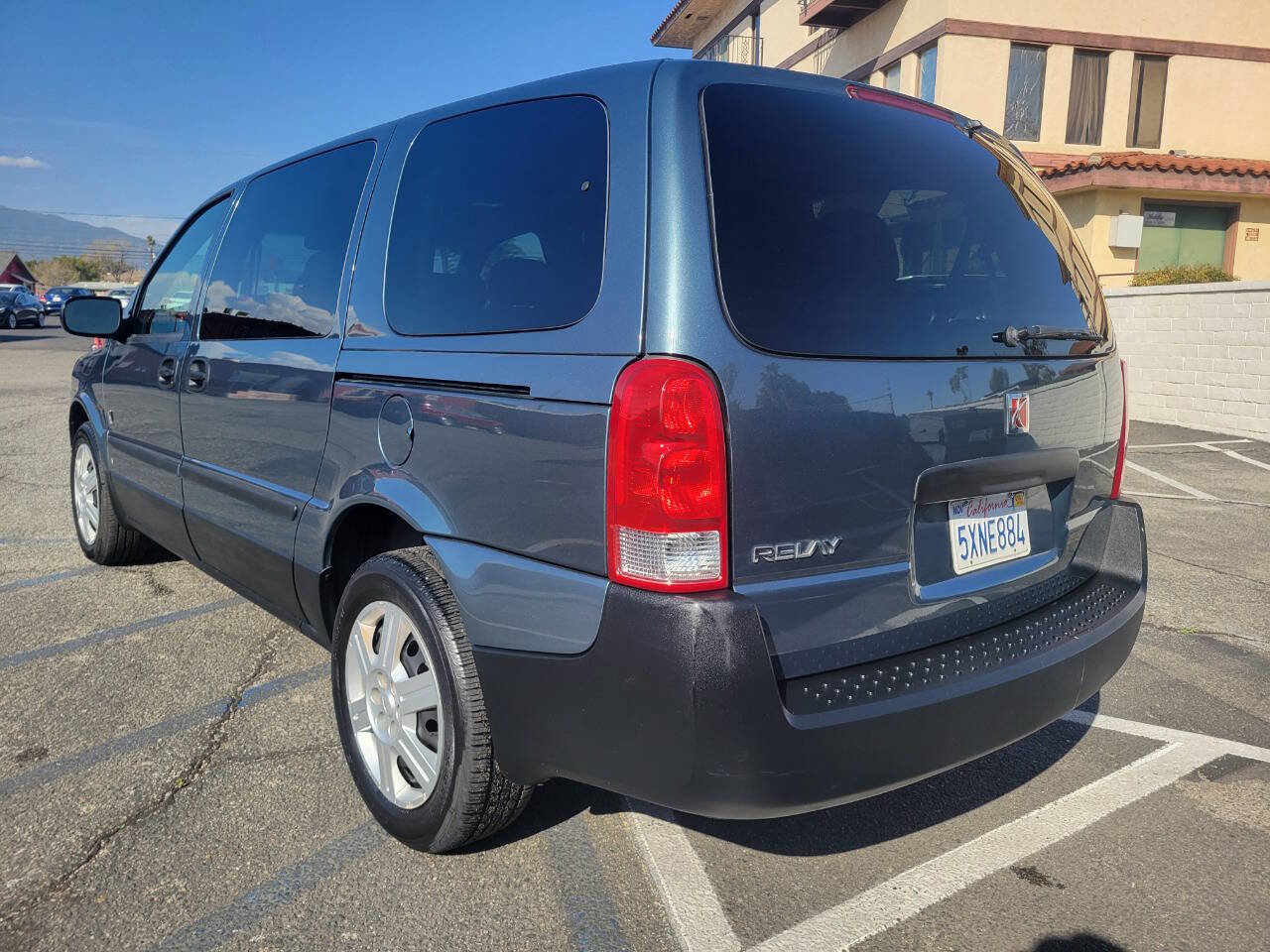 Used 2006 Saturn Relay Level 2 w/ Preferred Pkg image 3