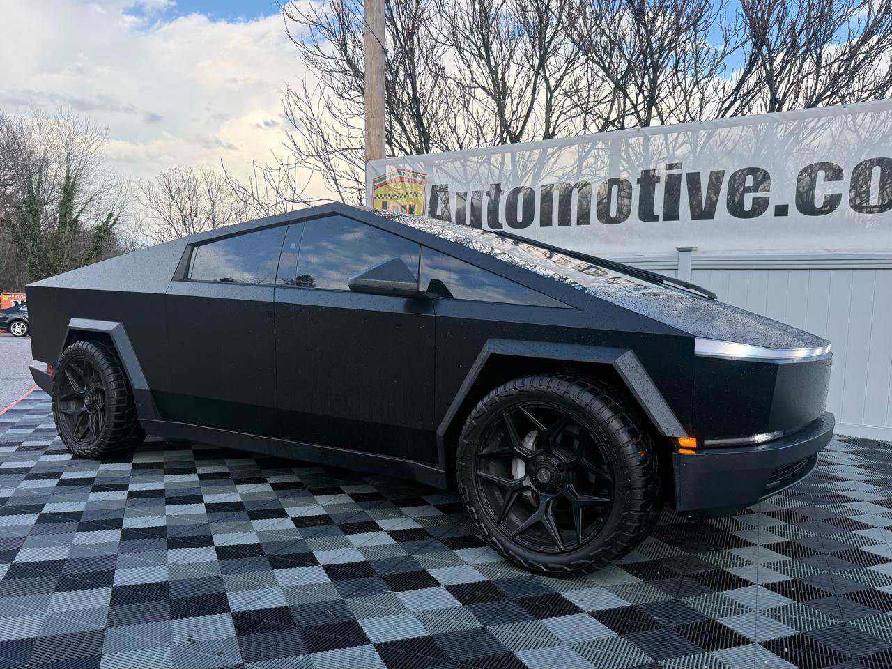 Used 2024 Tesla Cybertruck AWD Crew Cab