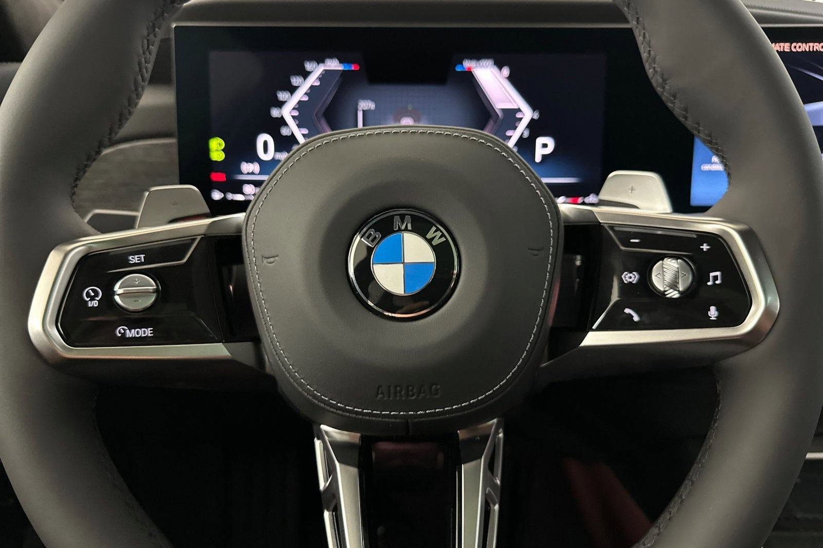 New 2026 BMW 760i xDrive image 16