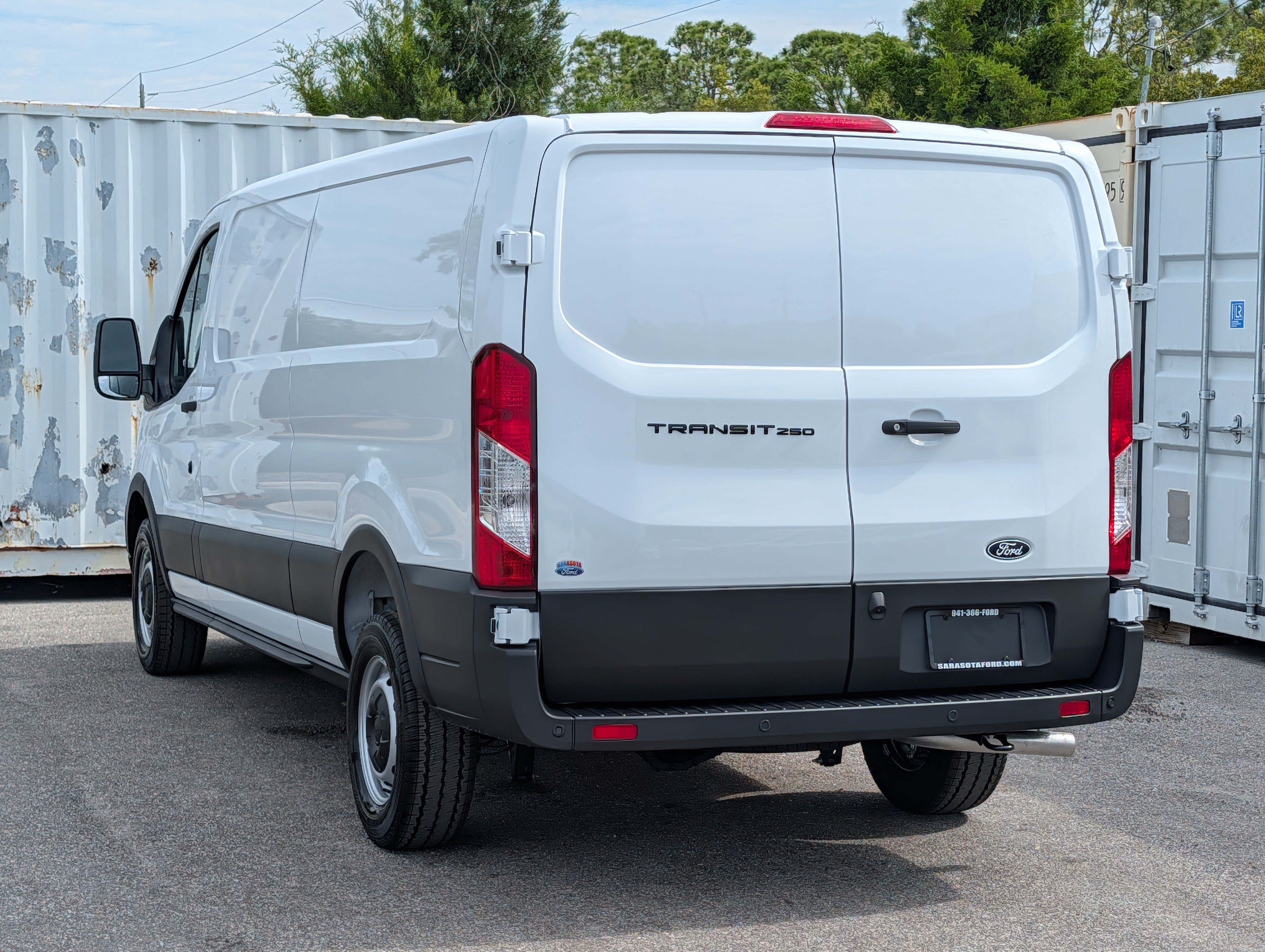 New 2026 Ford Transit 250 Low Roof RWD image 7