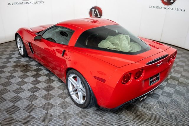 Used 2006 Chevrolet Corvette Z06 w/ Preferred Equipment Group RWD image 22