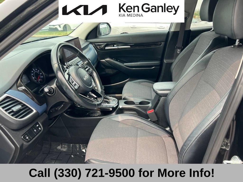 Certified 2023 Kia Seltos S w/ Navigation Package AWD/4WD image 43