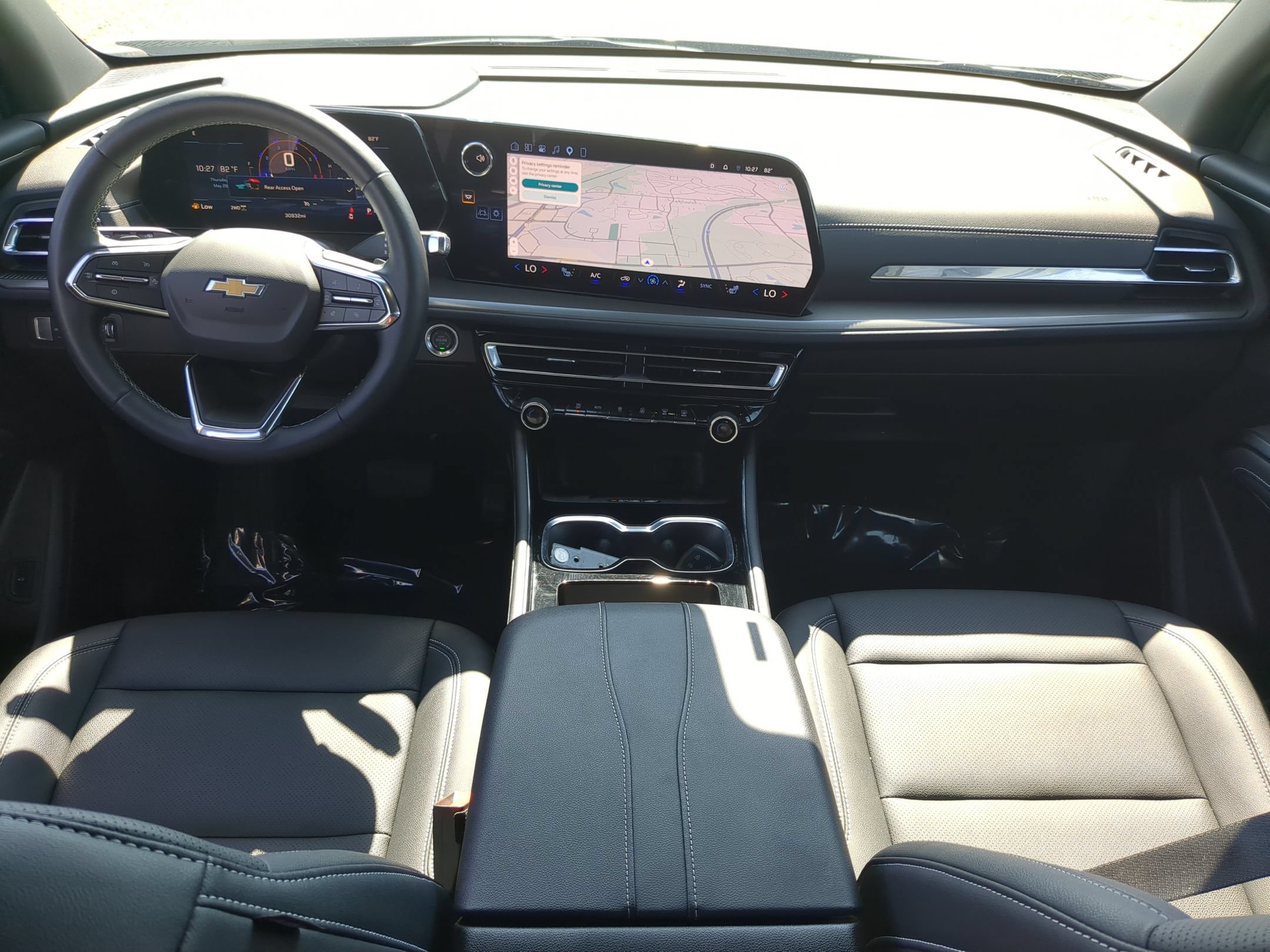 Used 2026 Chevrolet Traverse LT AWD/4WD image 29