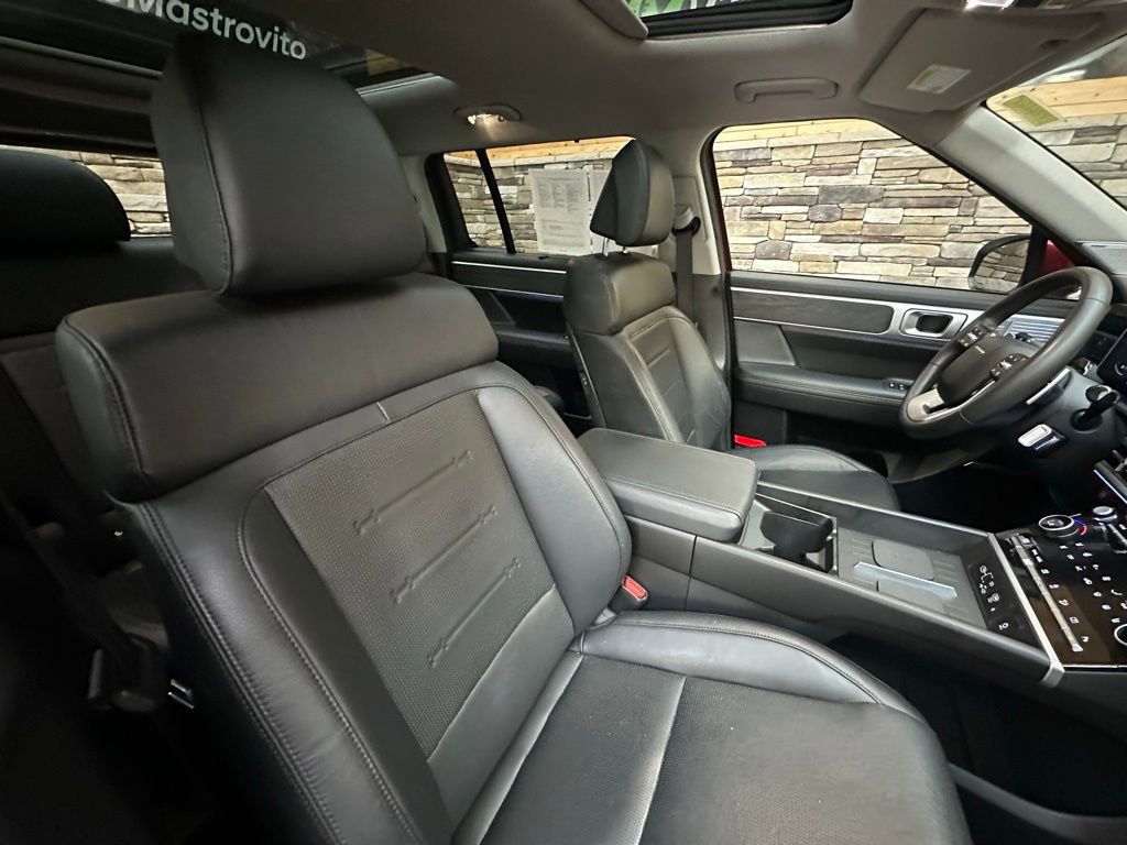 Used 2024 Hyundai Santa Fe Limited image 15