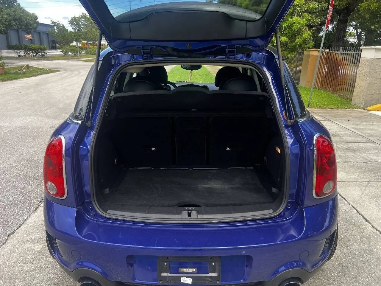 Used 2015 MINI Cooper Countryman S FWD image 9
