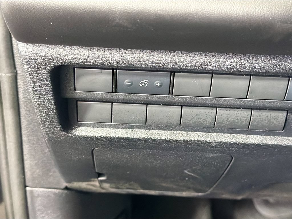 Used 2024 Mitsubishi Outlander SE AWD/4WD image 12