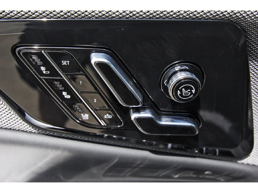 New 2027 Cadillac Optiq Premium Luxury AWD/4WD image 20