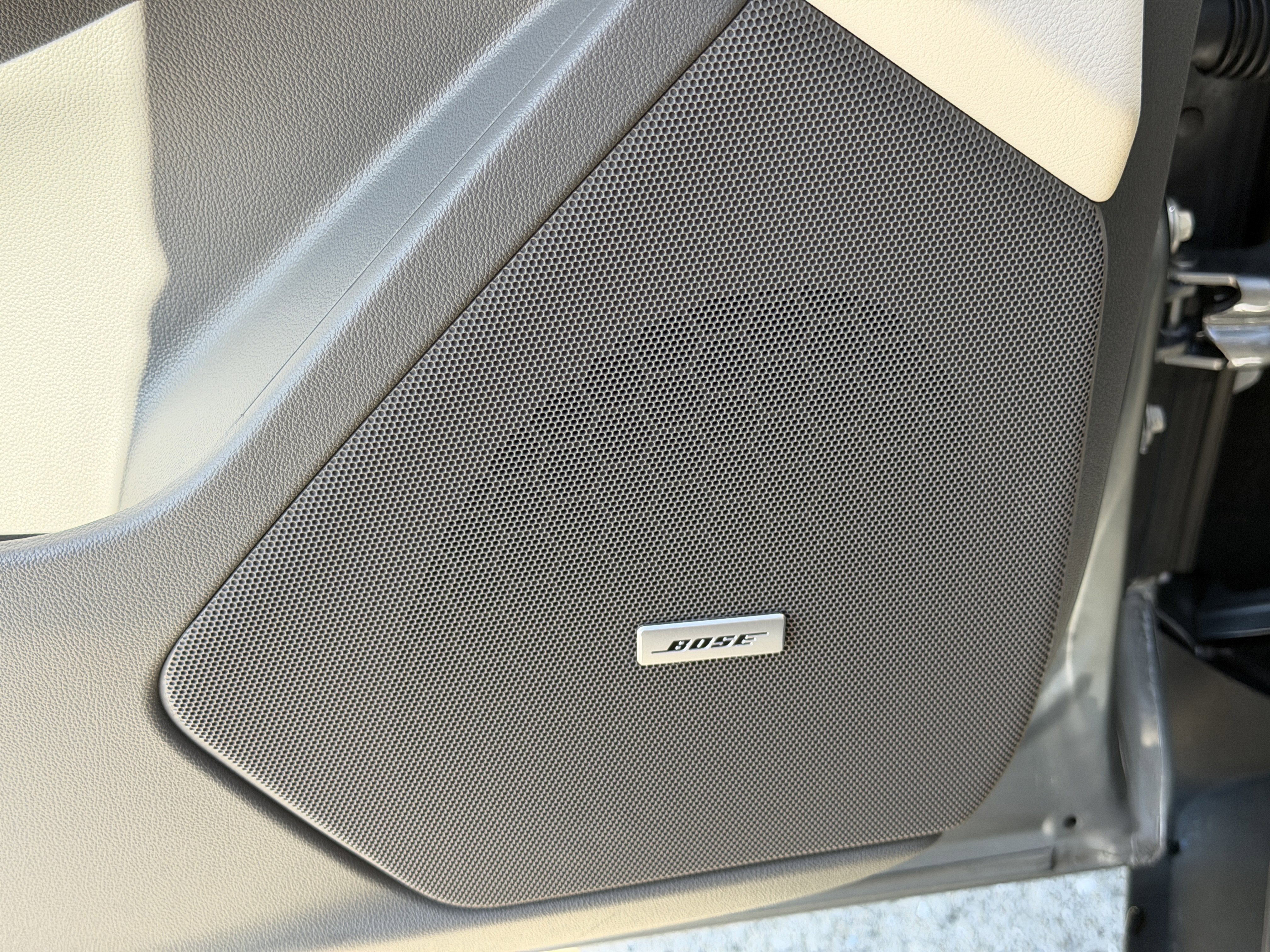 New 2025 Cadillac XT5 Premium Luxury image 19