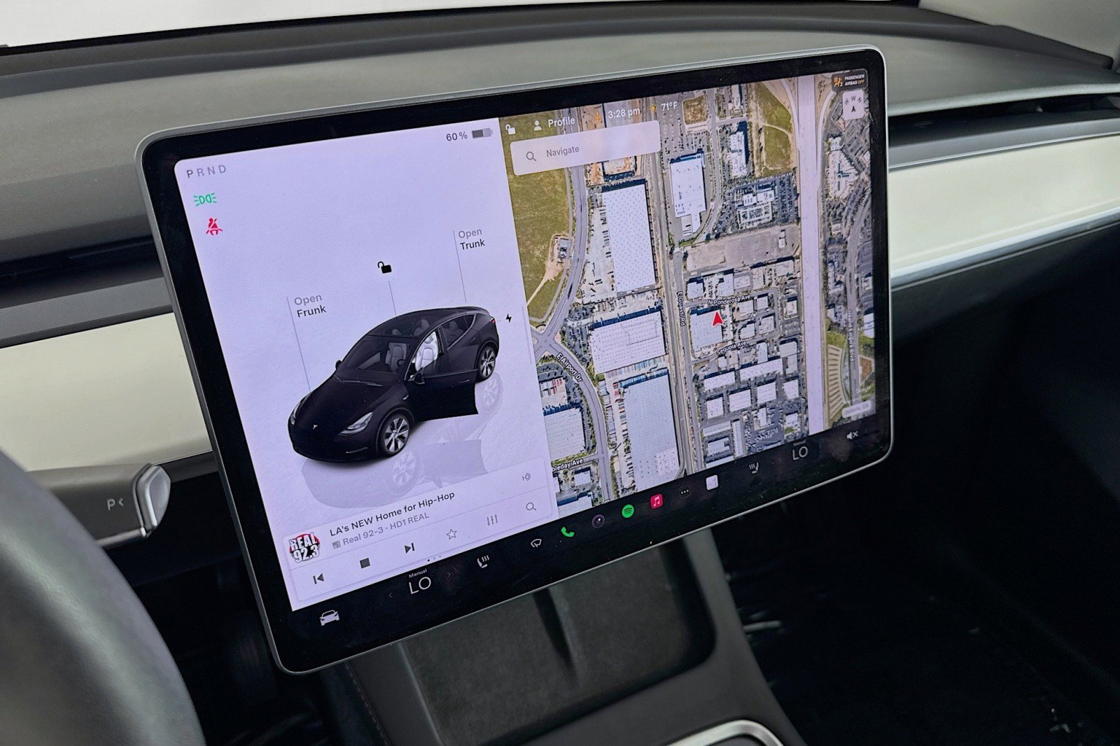 Used 2024 Tesla Model Y Long Range image 19