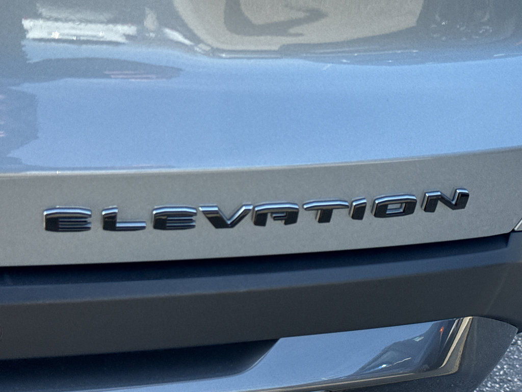 Used 2025 GMC Terrain Elevation image 9