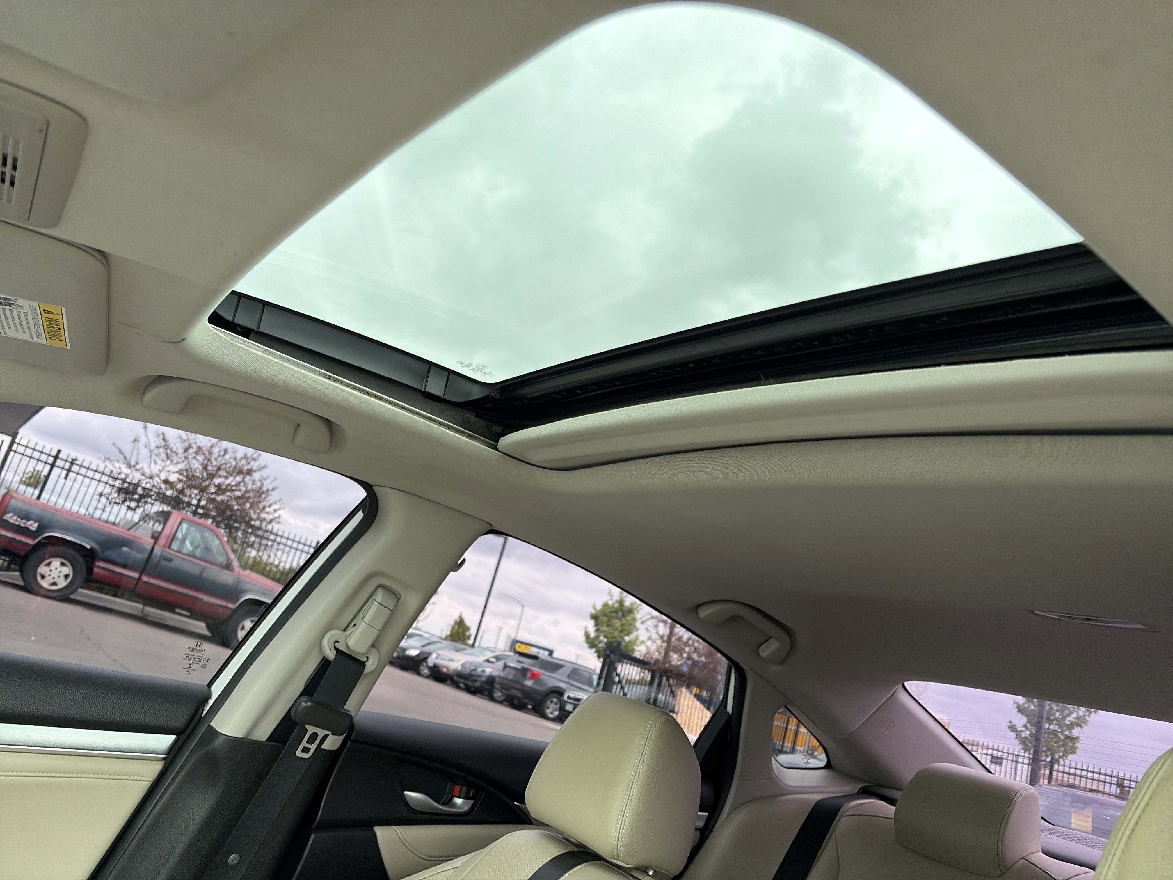 Used 2016 Honda Civic Touring image 28