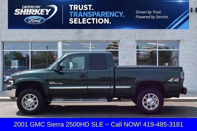 Used 2001 GMC Sierra 2500 4x4 Extended Cab HD w/ Convenience Plus Group image 2