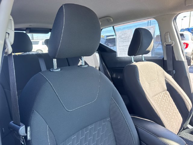 Used 2022 Nissan Kicks SV w/ Exterior Package FWD image 26