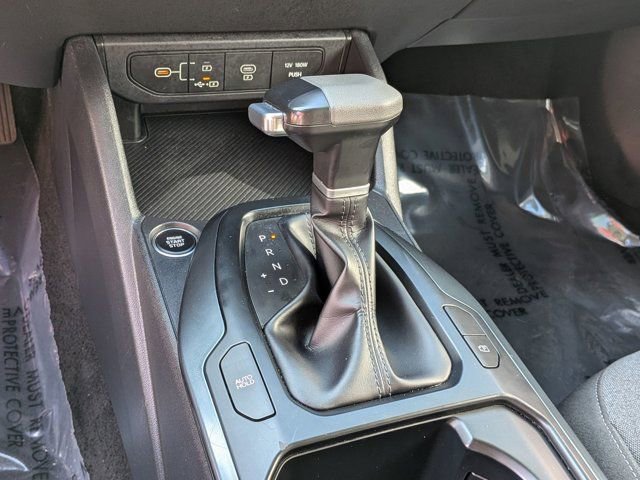 Used 2025 Kia K4 LXS image 19